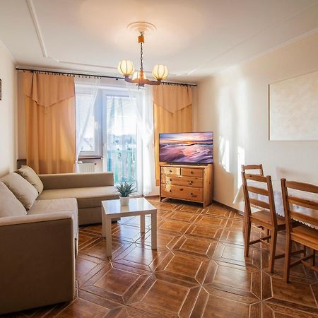 Pionow Rodzinne Apartamenty Urocza 10 Krynica Morska Bagian luar foto