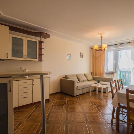 Pionow Rodzinne Apartamenty Urocza 10 Krynica Morska Bagian luar foto