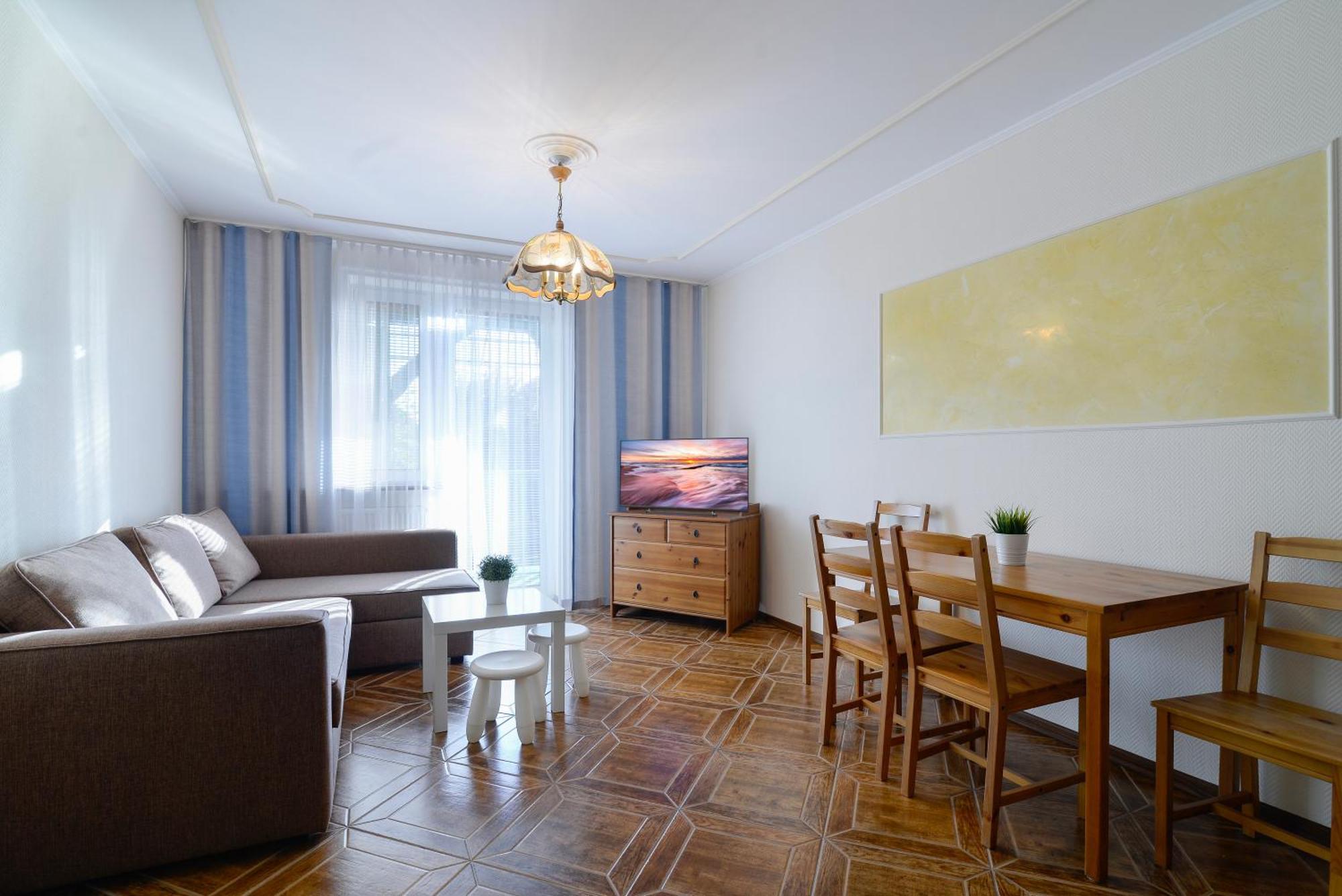 Pionow Rodzinne Apartamenty Urocza 10 Krynica Morska Bagian luar foto