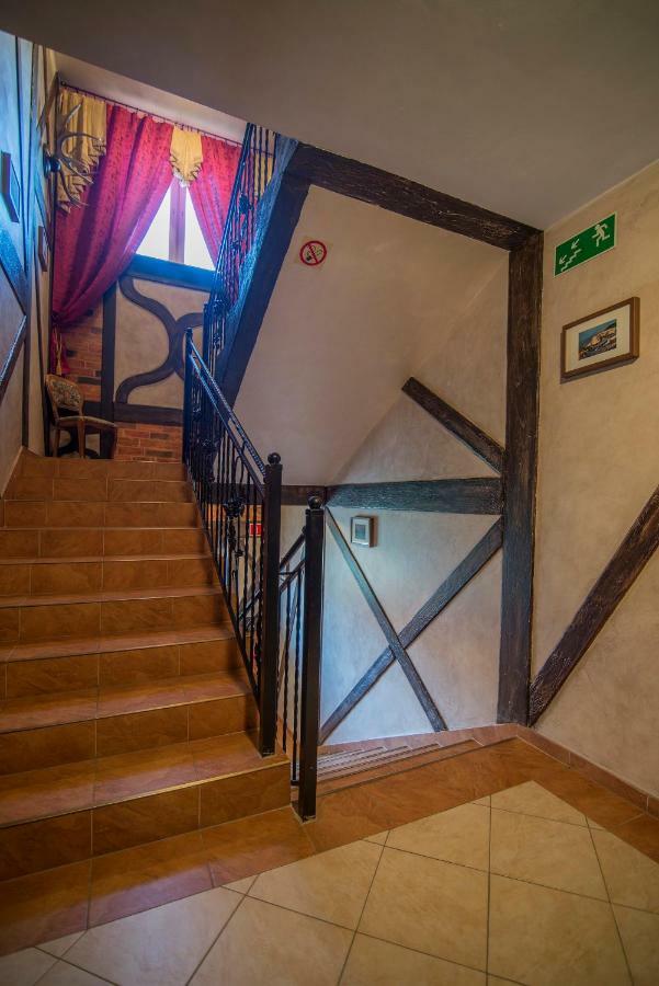 Pionow Rodzinne Apartamenty Urocza 10 Krynica Morska Bagian luar foto