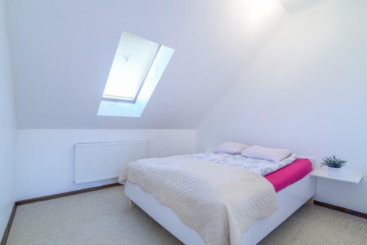 Pionow Rodzinne Apartamenty Urocza 10 Krynica Morska Bagian luar foto