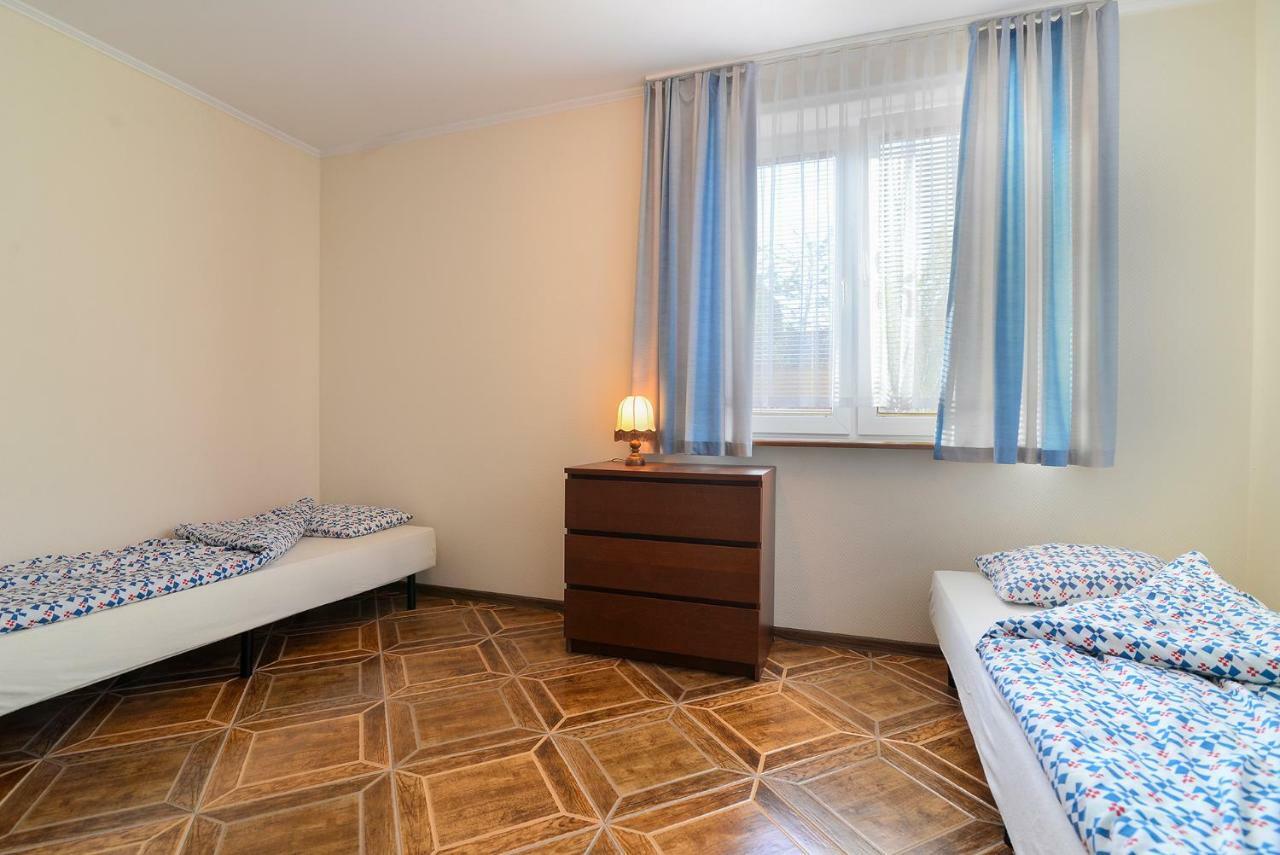 Pionow Rodzinne Apartamenty Urocza 10 Krynica Morska Bagian luar foto