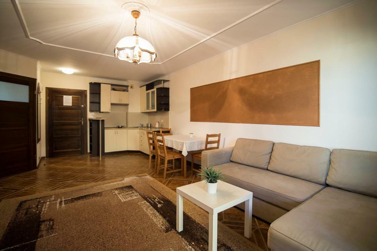 Pionow Rodzinne Apartamenty Urocza 10 Krynica Morska Bagian luar foto
