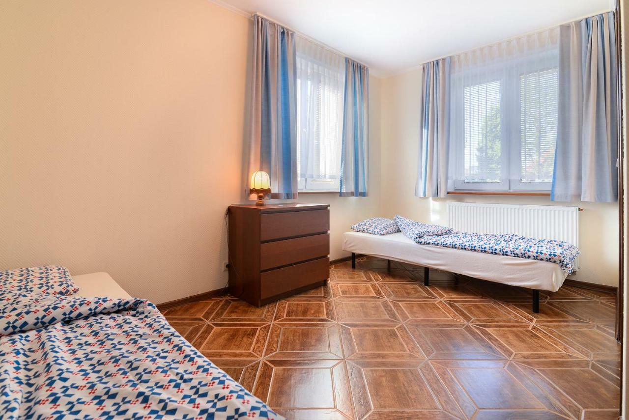 Pionow Rodzinne Apartamenty Urocza 10 Krynica Morska Bagian luar foto