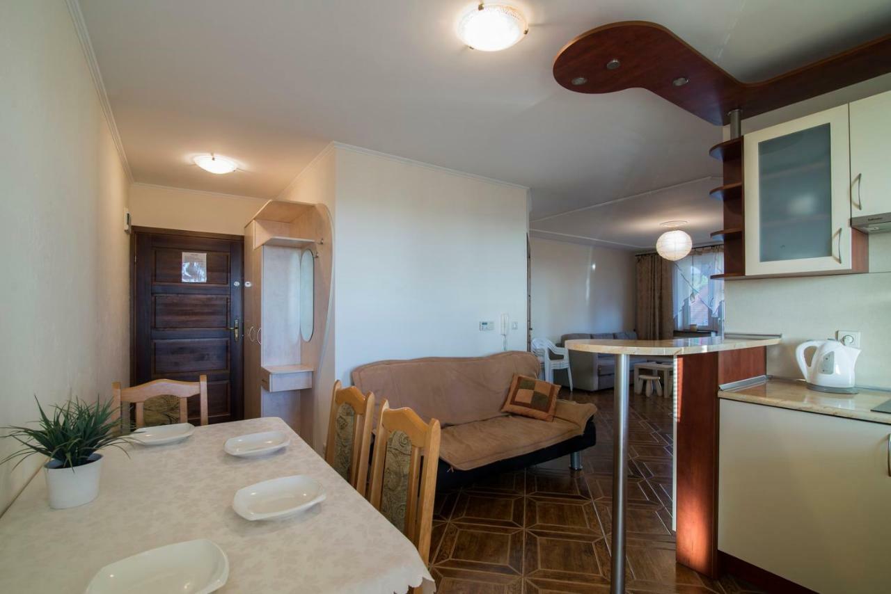 Pionow Rodzinne Apartamenty Urocza 10 Krynica Morska Bagian luar foto